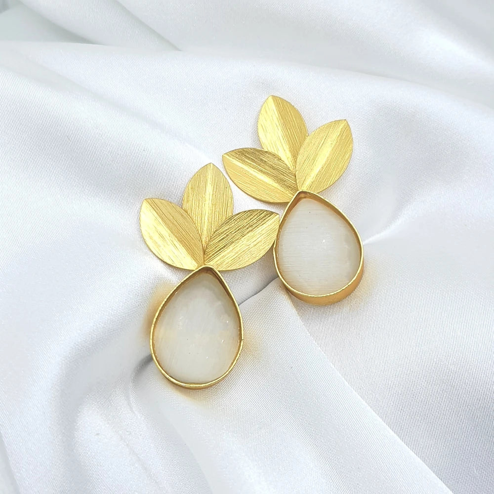 Dishani Gold plated earrings