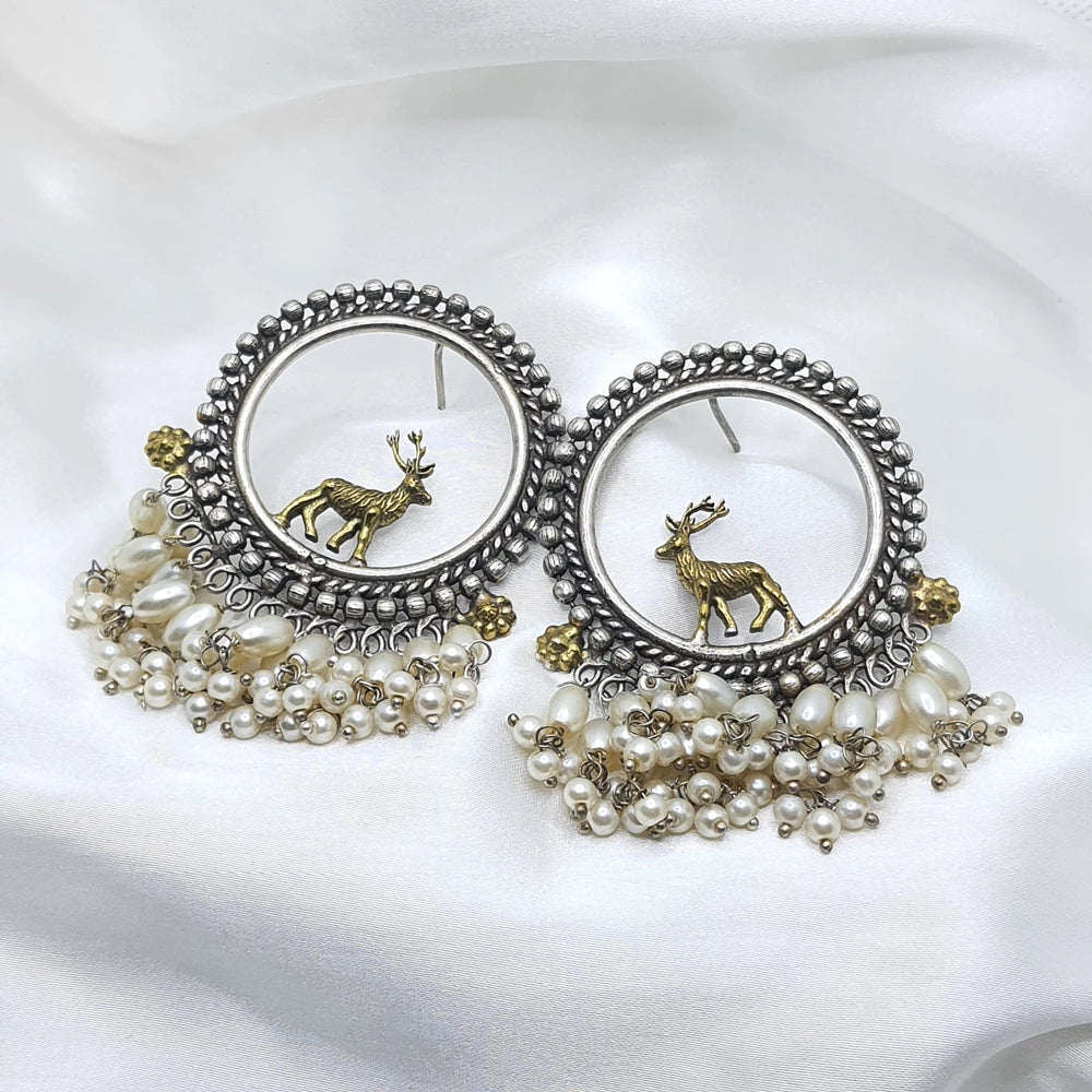 Arika silver plated earring