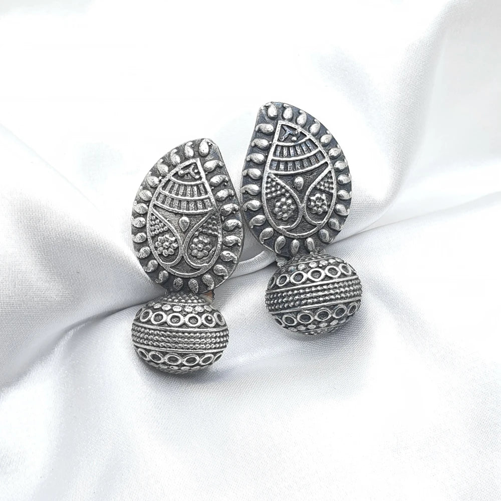 Naisha German silver earrings