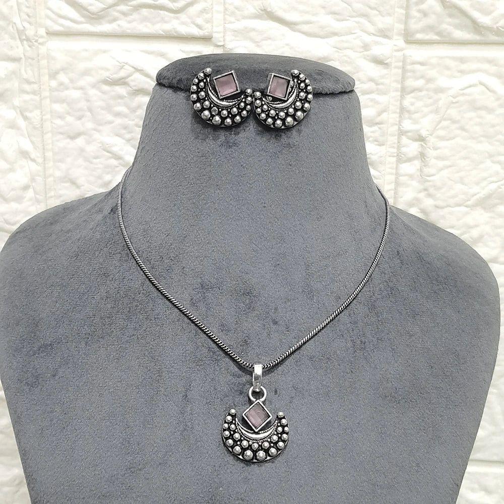 Humayrah Silver necklace set