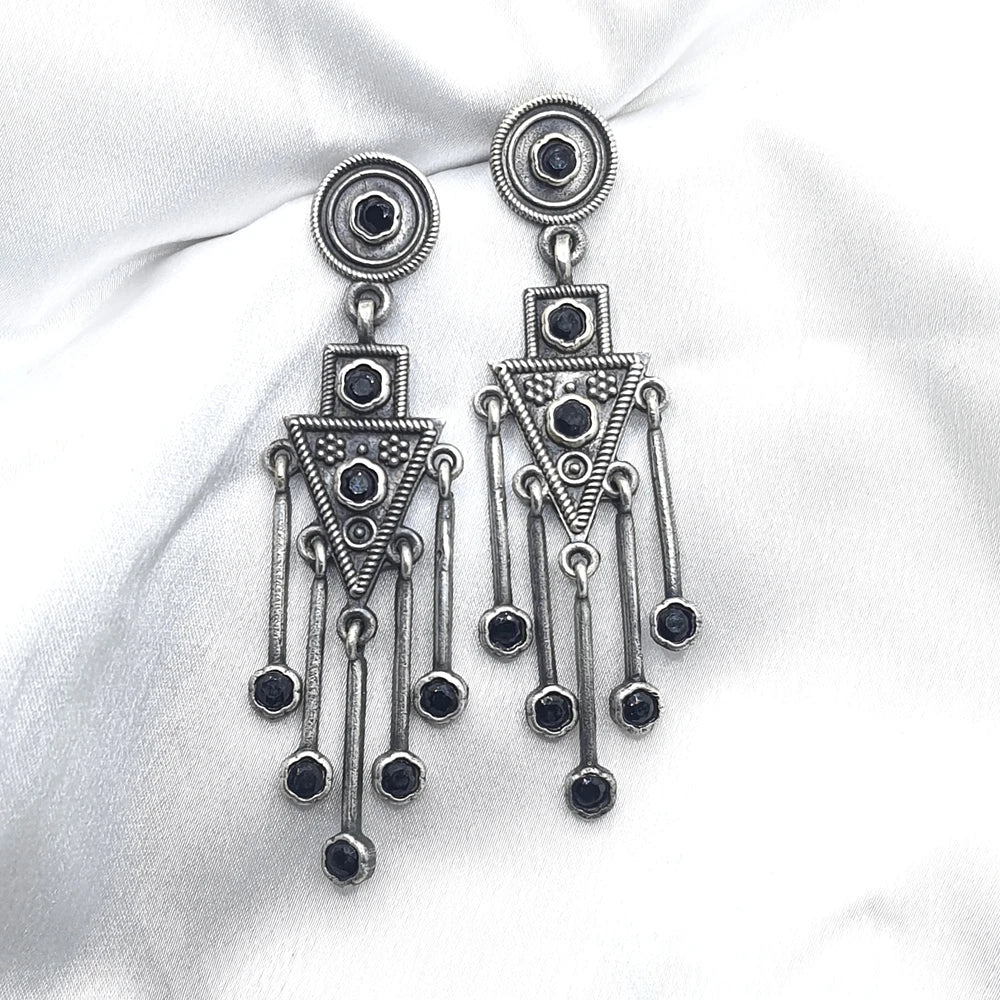 Aarini silver plated earring