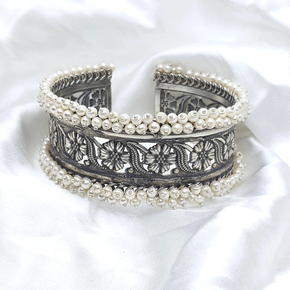 Yamini silver plated Bracelet