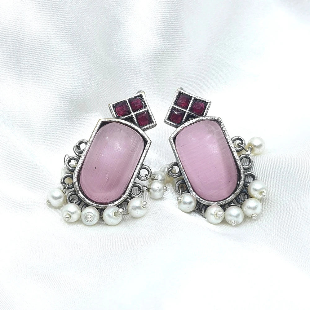 Aravi Silver Earrings