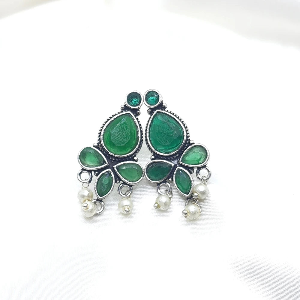 Bhuvi Earrings With Pearls