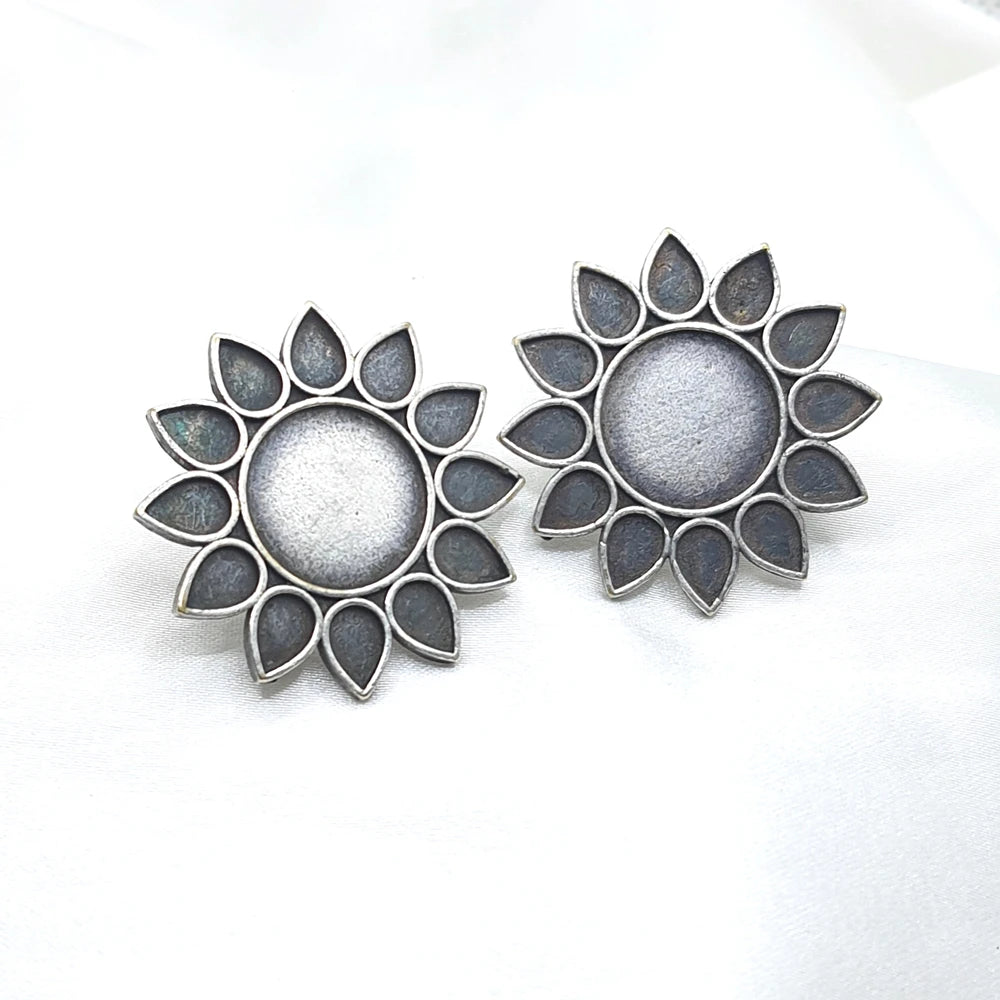 Idika Silver plated brass earrings