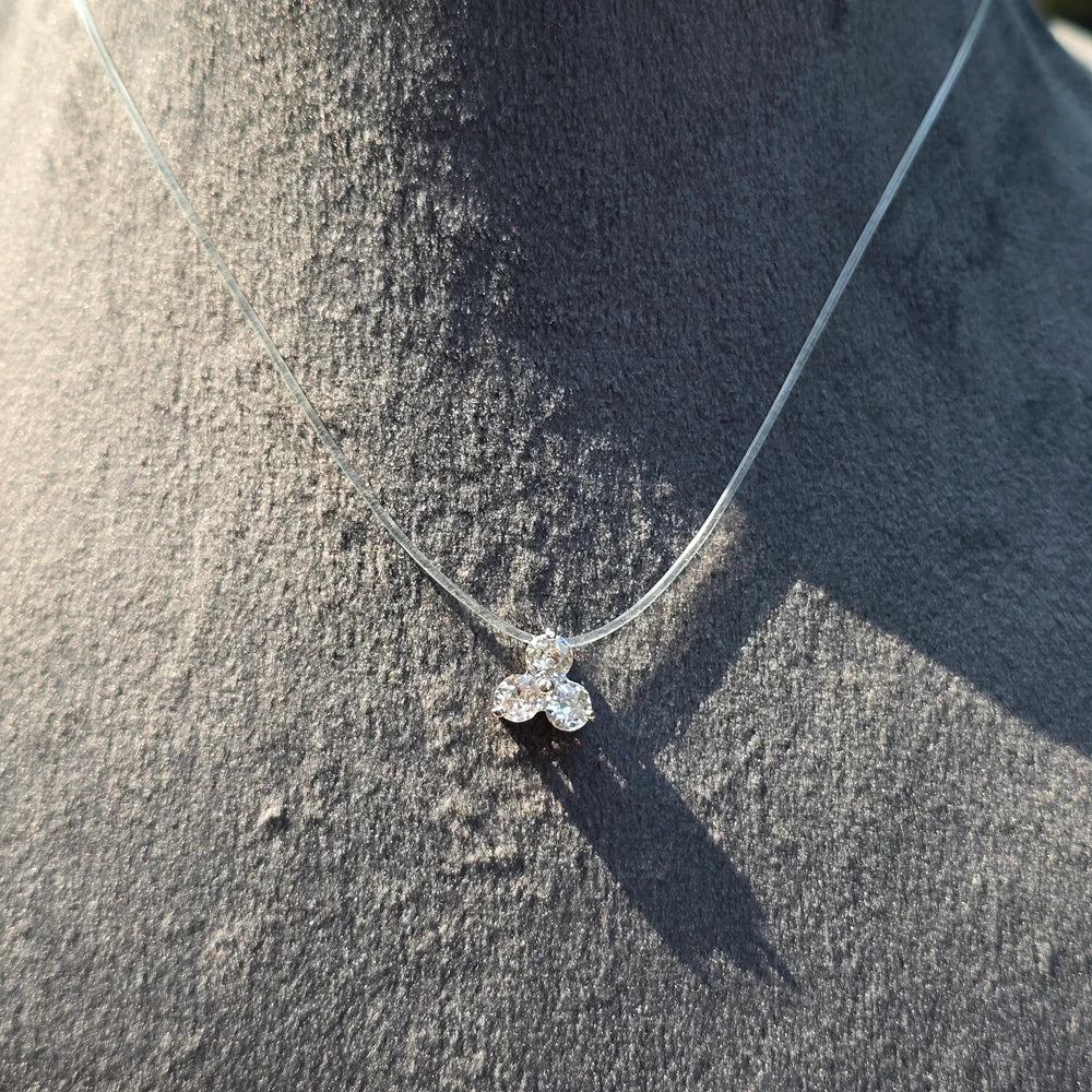 Flower Solidtare Pendant Invisible Chain