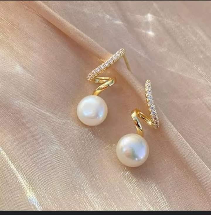 Ivy Anti-tarnish earrings