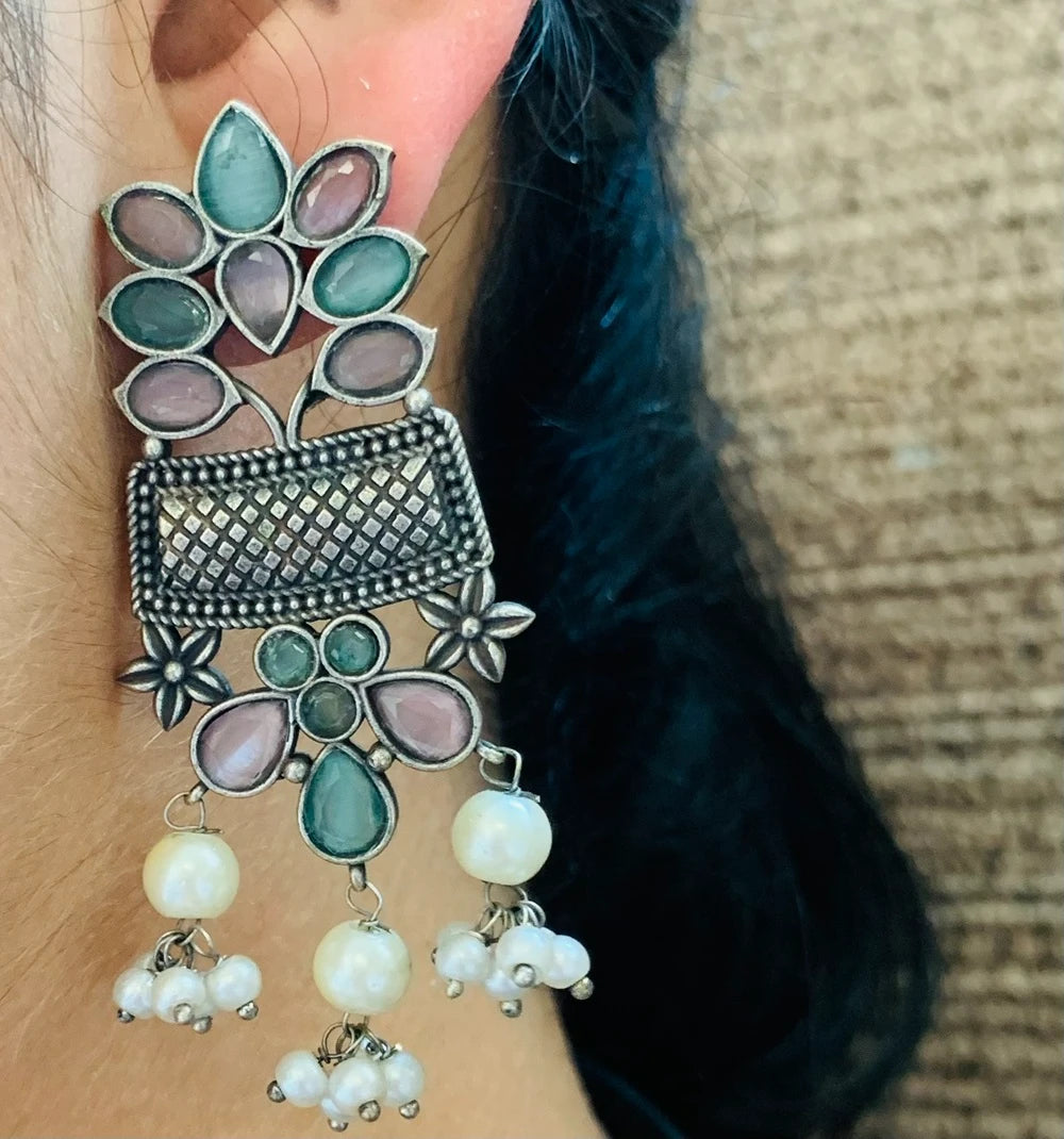 Aratrika silver plated Monalisa Earrings