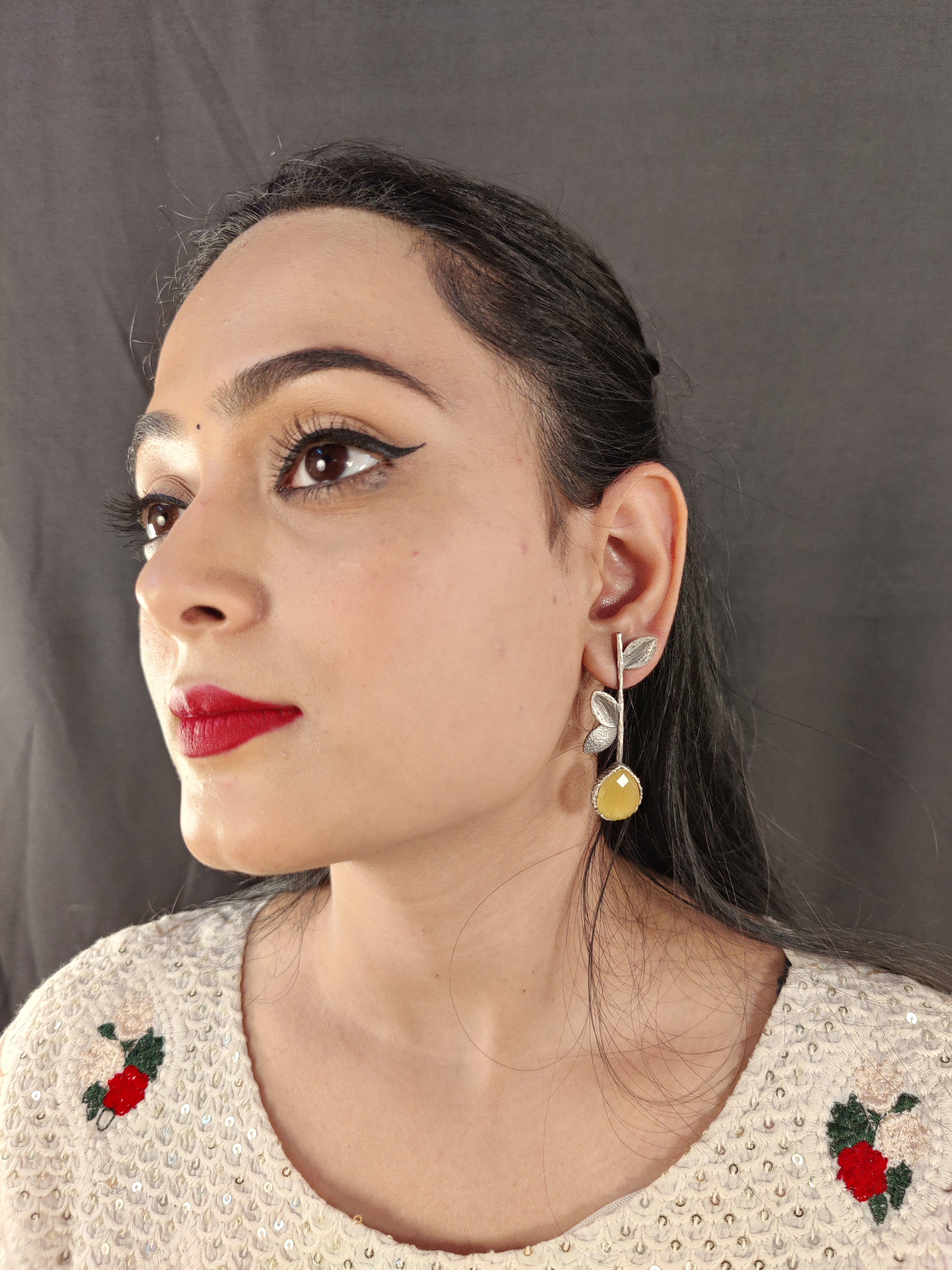 Aarshiya silver earrings