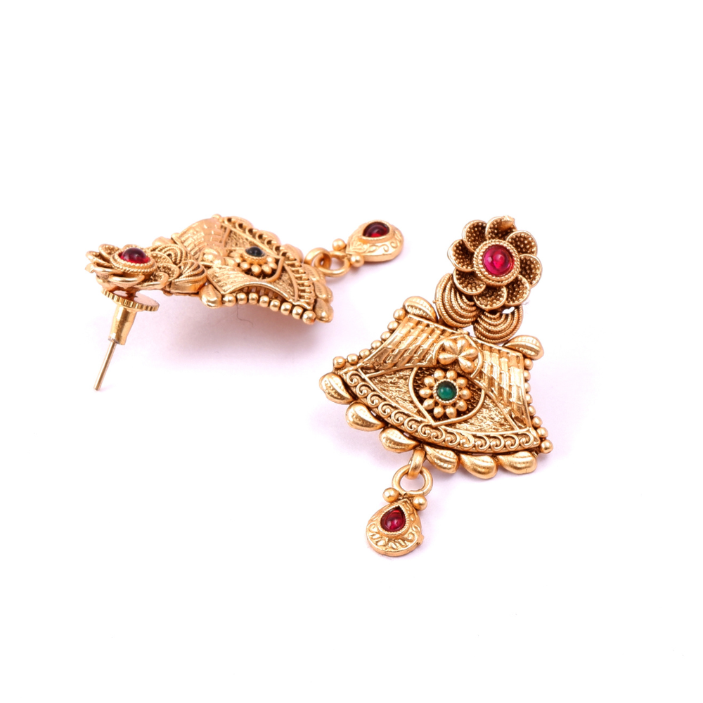 Sayja Gold earrings