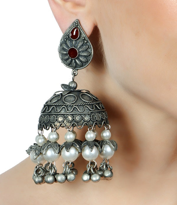 Seerat silver earrings