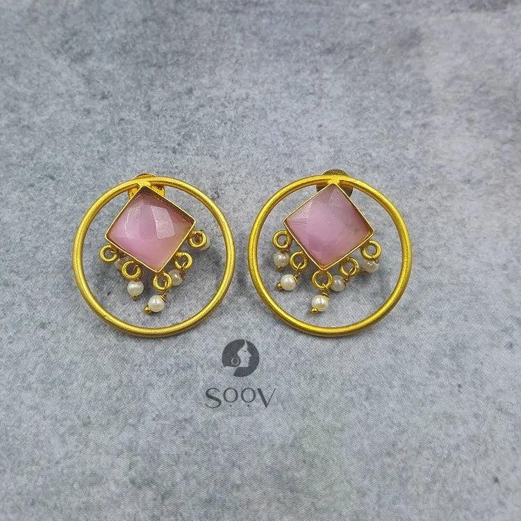 Sukkhi gold earrings